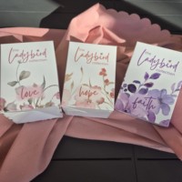 Coffret cadeau unique avec logo, produit cosmétique en papier, emballage de luxe pour huile essentielle, crème, huile corporelle, coffret de soins de la peau