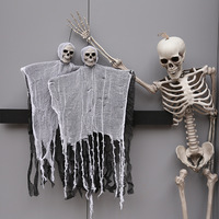 Décorations d'Halloween Tête de Mort en Gaze à Suspendre pour Extérieur, Cour, Chambres Hantées, Maison Bâillonnée, Ambiance Horreur, Noir 75cm