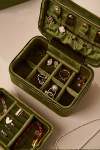 Nuevo Organizador de Joyas de Viaje de Lujo, Caja de Regalo de Terciopelo Morado, Portátil, con Cierre, para Exhibición y Almacenamiento de Joyas - Product Image 6