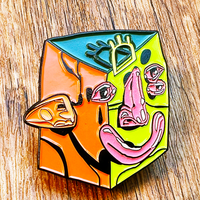 Fabricants d'insignes Conception libre Logo personnalisé Broche de vêtements en métal plaqué or Épingles à chapeau Épingles de revers en émail dur
