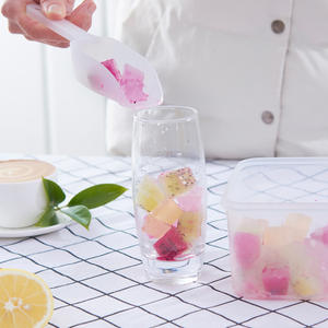 Pelle à glace en plastique, petite cuillère à glaçons pour la cuisine, utilisation manuelle, lavage à la main uniquement, fabriqué à Taizhou, Zhejiang - Product Image 3