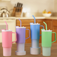 Ensemble de bouteilles d'eau de sport KZR 3-en-1 sans BPA, avec couvercle à boire directement et paille, design dégradé, pour la motivation, usage fitness, unisexe, promotionnel