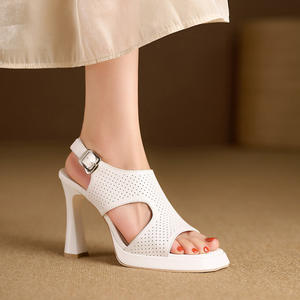 Sandalias Retro Hechas a Mano de Nicho para Mujer, Verano 2025, Nuevas, Cómodas para Usar al Aire Libre - Product Image 2