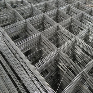 Rollo de malla de alambre de hierro galvanizado en caliente, Red de valla anticorrosión para jardín, servicio de corte de soldadura de alambre de acero inoxidable incluido - Product Image 1
