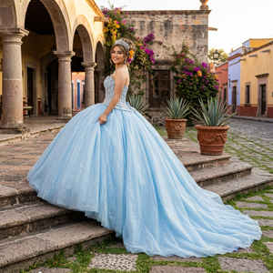 Vestido de Noche Largo de Organza Azul Cielo sin Tirantes con Cola de Capilla de Lentejuelas, Estilo Elegante con Cuentas y Encaje para Fiesta, Modelo 1523 - Product Image 1