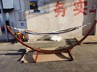 Hamac d'extérieur moderne Danlong en bois de lierre de 10,5 pieds avec rayures, capacité 330 LBS, idéal pour jardin, plage, cour et bord de piscine