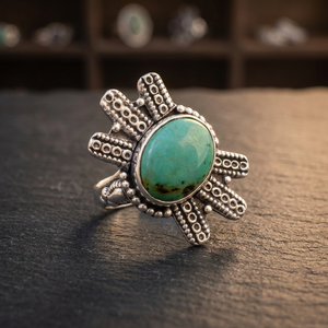 Bague de cocktail plaquée argent Art Palace, pierre ovale en turquoise naturelle, motif étoile, style bohème, bijoux unisexes tendance, Rajasthan - Product Image 1