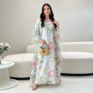 Elegante Vestido Interior Bordado para Mujer, Estilo Modesto, Diseño para Oriente Medio y Europa, Ideal para el Comercio Exterior Musulmán - Product Image 3