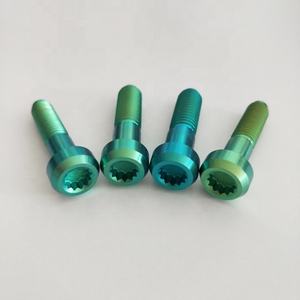 Boulons en titane personnalisé OEM ODM <span class=keywords><strong>bbs</strong></span> M8 * 32mm M8 * 24mm boulon <span class=keywords><strong>BBS</strong></span> moyeu de roue à jante fendue <span class=keywords><strong>Gr</strong></span>.5 Ti-6Al-4V boulon à bride 12 points avec écrous - Product Image 2