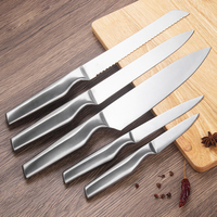 Prix d'usine Chine : Lot de 5 couteaux de cuisine avec manche creux en acier inoxydable, comprenant couteau utilitaire, couteau à éplucher, couteau à pain, couteau à découper et couteau de chef