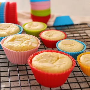 Factory direct supply of silicone muffin cups can be reusable at high temperature Baking cake molds