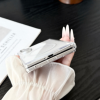 Étui de téléphone magnétique épais transparent à axe central coloré avec charnière pour iPhone 18 Duo Samsung Fold 8 Ultra W26