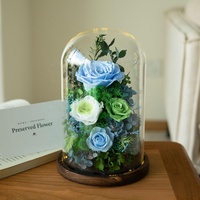 Cadeau de la Saint-Valentin, roses éternelles préservées, roses stabilisées infinies et éternelles dans un dôme en verre avec LED