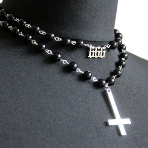 Personalisierter Retro-Mode-Anhänger, Retro-Kruzifix-Halskette für Damen, Hip-Hop-Schwertform, Christliche Halskette, Halsband - Product Image 3