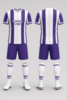 Ensemble de maillots de football rayés bleus et blancs avec logo personnalisé, col en V, manches courtes, respirant, polyester, taille élastique, pour hommes adultes