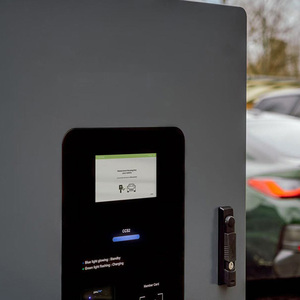 Estación de Carga Comercial Rápida de 20kw, 30kw, 40kw, 60kw para Autos - Product Image 3