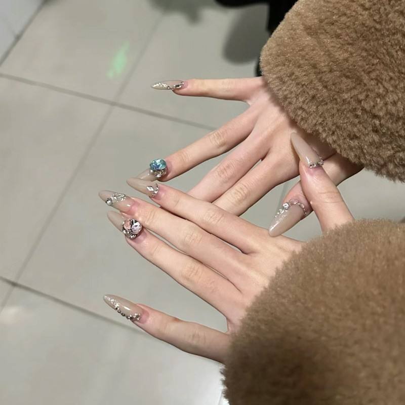 By1391 cristal châtaigne