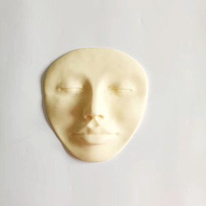 Modelo de Piel de Silicona en Gel 3D de 18.5x16.5cm para Práctica de Maquillaje Permanente y Entrenamiento de Microblading - Product Image 4