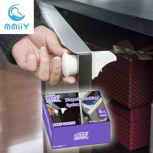 Khóa Từ Tính Ngăn Kéo Tủ Lạnh Tủ Máy Tính Chống Mở An Toàn Cho Trẻ Em 4 Ổ Khóa + 1 Túi Đựng Chìa Khóa - Product Image 6