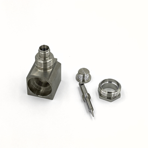 OEM/ODM <span class=keywords><strong>4</strong></span> trục gia công <span class=keywords><strong>CNC</strong></span> Anodized nhôm tùy chỉnh kim loại biến phay dịch vụ các bộ phận cơ khí - Product Image 1