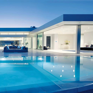 Enceintes de piscine extérieures modernes-Conception en acrylique transparent, technologie anti-buée, tailles robustes et personnalisées - Product Image 1