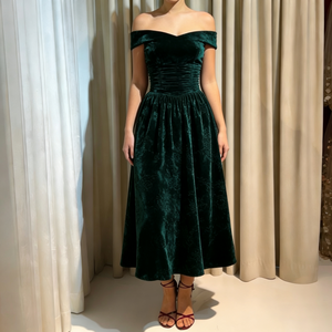 Vestidos de Noche Elegantes de Gala y Cóctel para Mujer, Color <span class=keywords><strong>Verde</strong></span> <span class=keywords><strong>Esmeralda</strong></span>, Terciopelo, Hombros Descubiertos, Cintura Fruncida, Corte Ajustado y Evase - Product Image 1