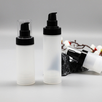 30 ml 50 ml 80 ml 100 ml 120 Conteneur sans air givré Bouteille de lotion noire à tête de pompe Bouteille de lait corporel