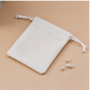 Sac de rangement pour bijoux en velours exquis, logo personnalisé, petite pochette à cordon pour pierres précieuses, montres, emballages de bijoux recyclables - Product Image 3