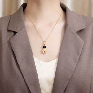 Collier pendentif astronaute de dessin animé mignon pour femmes, en acier inoxydable, couleur or et argent, SP919 - Product Image 2