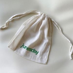 Promotional Organic Muslin Cotton <b>Pouch</b> White Natural Canvas <b>Drawstring</b> Bag With Logo Printed - Product Image 4