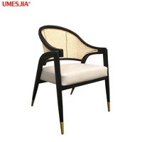 Chaise de salle à manger en bois massif de luxe léger, chaise noire café, chaise en rotin personnalisable, meubles anciens