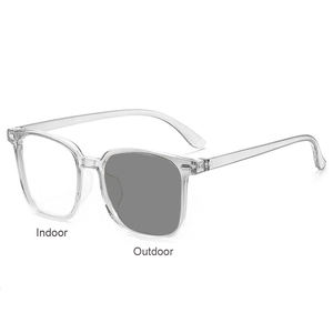 La más nueva presbicia progresiva multifocal moda fotocromática Anti luz azul marco cuadrado <span class=keywords><strong>gafas</strong></span> de lectura para hombres y mujeres - Product Image 2