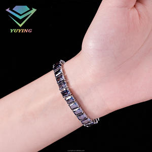 Bracelet Diamant Bleu Profond, Moissanite taille émeraude, en Argent 925, pour des bijoux élégants et éclatants - Product Image 4