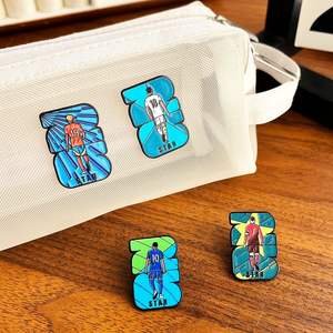 Broche en alliage à thème football, modèle Trophée Mondial 2026, souvenir de football, cadeau pour athlètes et fans, petits accessoires - Product Image 4