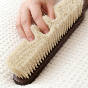 Wool Coat Care Brush Dense Soft Bristles <b>Cleaning</b> Brush For Winter <b>Clothes</b> - Product Image 2