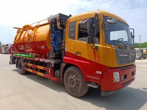 Camion d'aspiration des eaux usées Dongfeng à 6 roues, système d'aspiration haute performance, réservoir de grande capacité de 8 m³, équipement de nettoyage industriel - Product Image 4