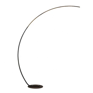 Lampe de sol en forme d'<span class=keywords><strong>arc</strong></span> de style nordique pour salon, avec télécommande - Product Image 1