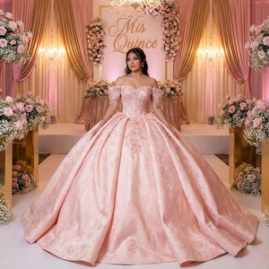 Vestido de Quinceañera de Gasa Floral Color Durazno Dy1567 con Escote Corazón, Apliques en los Hombros, Estilo Vintage, Falda Completa 100% Algodón para Fiesta - Product Image 1