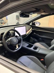 2025 Volkswagens <span class=keywords><strong>ID</strong></span>.Unyx 06 Yuzhong nuova auto elettrica compatta SUV 621KM a lungo raggio 4WD guida un nuovo veicolo energetico EV IDUNYX - Product Image 3