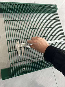 Paneles de Malla de Alambre de Acero Galvanizado 358 para Cercas Agrícolas, Tejido Plano, Tamaños Personalizados - Product Image 3