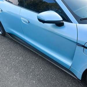 Kit carrosserie Spoiler latéral Amp-Z, finition mate effet carbone noir piano, pour Porsche Taycan 2019, style tuning. - Product Image 2