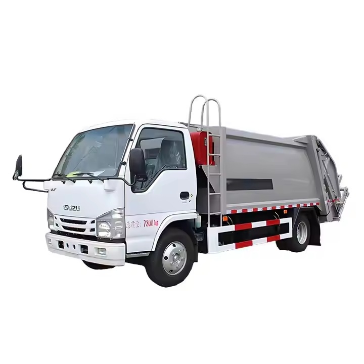 1SUZU ELF Small Compression Garbage Truck