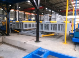Máquina Automática Fácil <span class=keywords><strong>de</strong></span> Operar <span class=keywords><strong>para</strong></span> la Producción <span class=keywords><strong>de</strong></span> Paneles <span class=keywords><strong>de</strong></span> Hormigón Prefabricado, Línea <span class=keywords><strong>de</strong></span> Producción <span class=keywords><strong>de</strong></span> Paneles <span class=keywords><strong>para</strong></span> Paredes y Pisos - Product Image 3