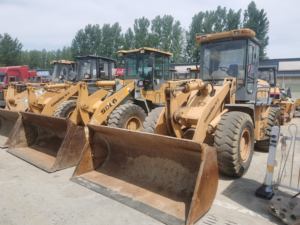 รถตักล้อยางดีเซลมือสองราคาถูก รถตักล้อยางแบบสกิดสเตียร์ รถตักไม้  เครื่องยนต์ Euro5/EPA สำหรับ /<span class=keywords><strong>Komatsu</strong></span>/Doosan/ ประสิทธิภาพการทำงานสูง - Product Image 2