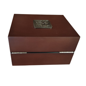 Wooden <b>Watch</b> Box Rectangle Walnut MDF Gift Packaging for Men Women Single <b>Watch</b> <b>Case</b> Made in Shenzhen SBH 0688 - Product Image 4
