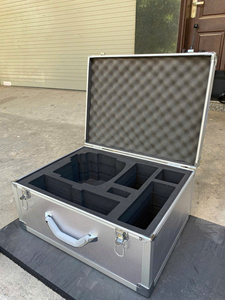 กล่องอุปกรณ์เสริมโครงอะลูมิเนียม แผงโพลีวูด ABS แผ่นโฟมแบบกำหนดเอง หูหิ้วโครเมียม ตัวล็อคแบบหัวเข็มขัด ป้องกันอย่างดี พกพาสะดวก ทำจากโลหะ - Product Image 2