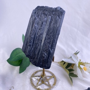 Piedra de Turmalina Negra Natural Grande, Mineral de Cristal en Bruto para Sanación - Product Image 3