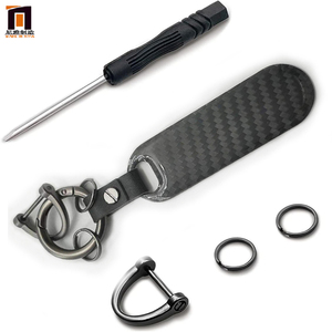 พวงกุญแจโลหะแบบกำหนดเองที่ใส่กุญแจบัตรอลูมิเนียมคาร์บอนไฟเบอร์3D หรูหราโลโก้แบรนด์ใหม่ - Product Image 2