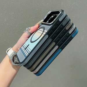 Étui de téléphone en cuir magnétique en fibre de carbone TechWoven Senyork pour iPhone 14 Plus, 15 Pro Max, 17 Air – Coque arrière en gros - Product Image 3