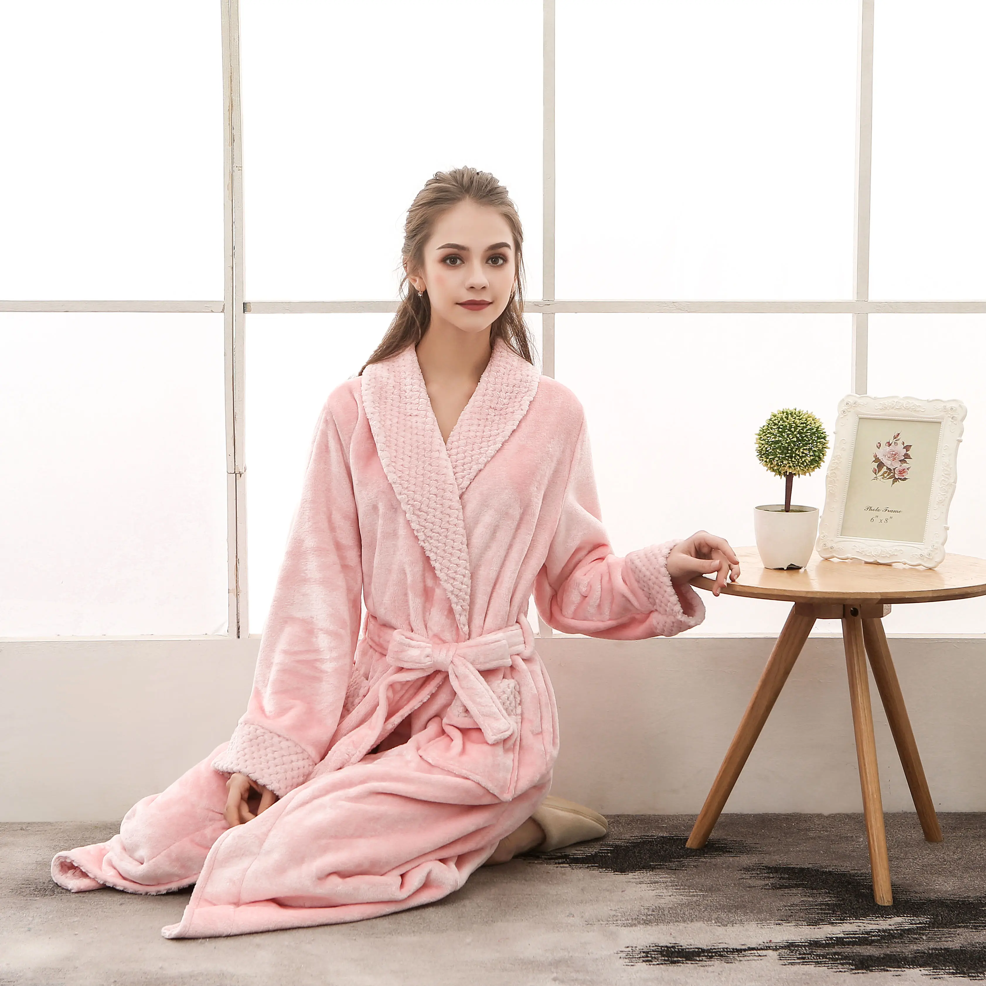फ्लैनेल फ्लेक्स सस्ते प्लस आकार होटल स्नान रोबीवुमन फैशन महिलाओं के लिए लोकप्रिय स्नान